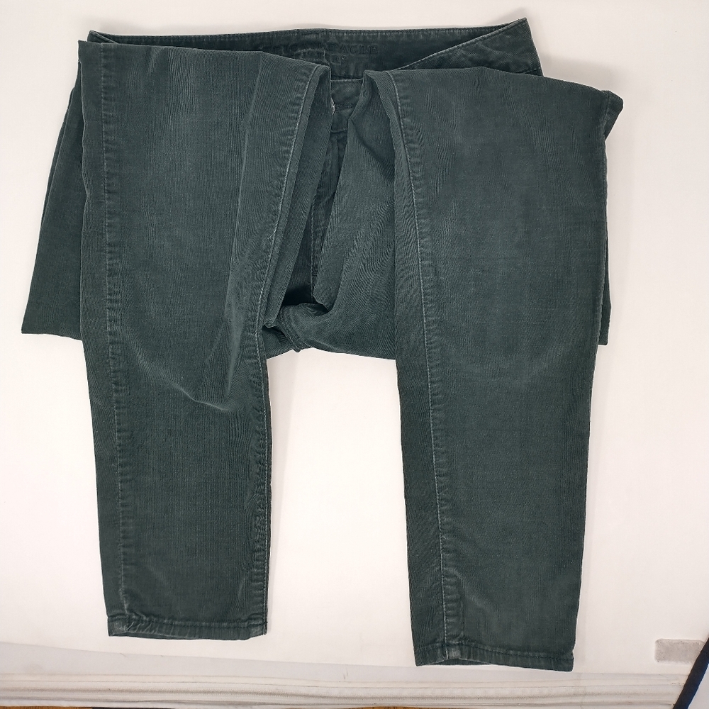 AEO Super Stretch Corduroy Hi Rise Jeggings Women’s Size 8 - Picture 3 of 9